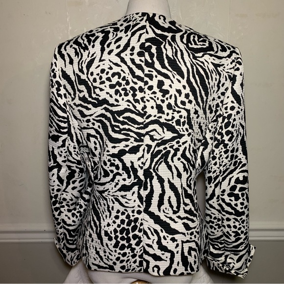 Liz Claiborne Animal Print Blazer/Jacket Size 12 - Picture 3 of 15